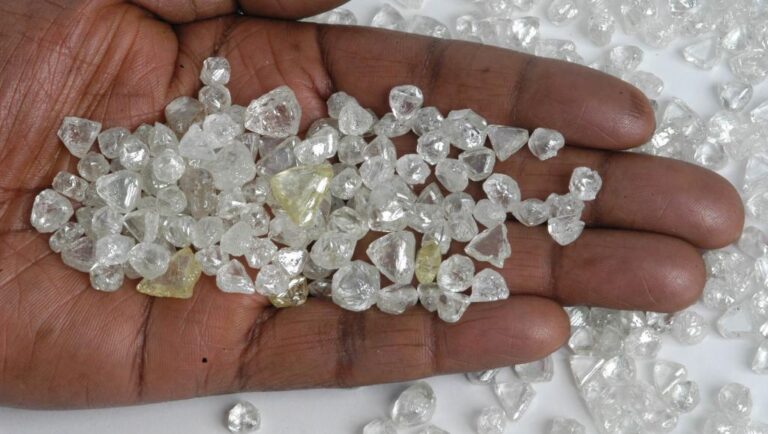 diamant main